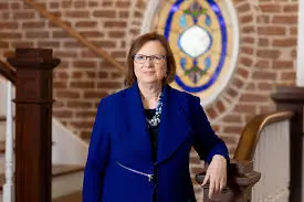 Laura Stephenson in blue blazer | Kentucky 4-H Youth Advocacy Program